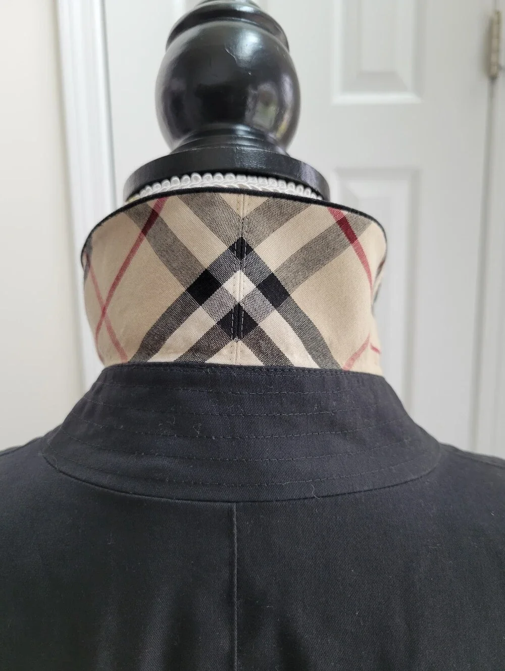 Burberry London Vintage Black Nova Check Snap Front Coat Size 12 - Picture 8 of 16